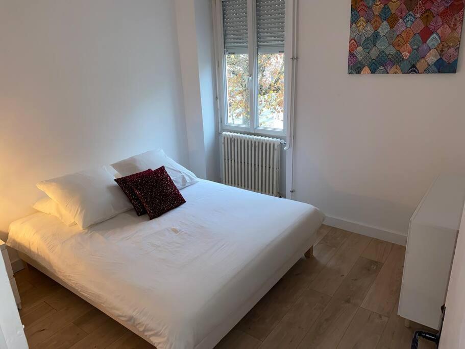 Propre Spacieux Renove Pratique Proche Centre Montceau-les-Mines Dış mekan fotoğraf
