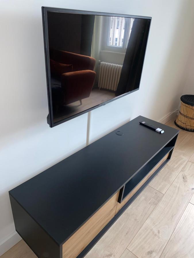 Propre Spacieux Renove Pratique Proche Centre Montceau-les-Mines Dış mekan fotoğraf